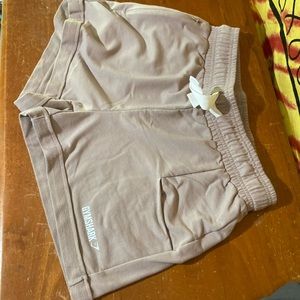 GYMSHARK shorts, medium, pink